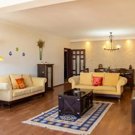Colorful Flat With Central Location Near Trendy Attractions In Karsiyaka, Izmir Izmir