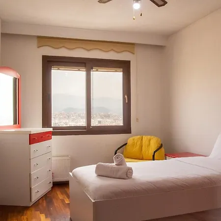Daire Colorful Flat With Central Location Near Trendy Attractions In Karsiyaka, Izmir *